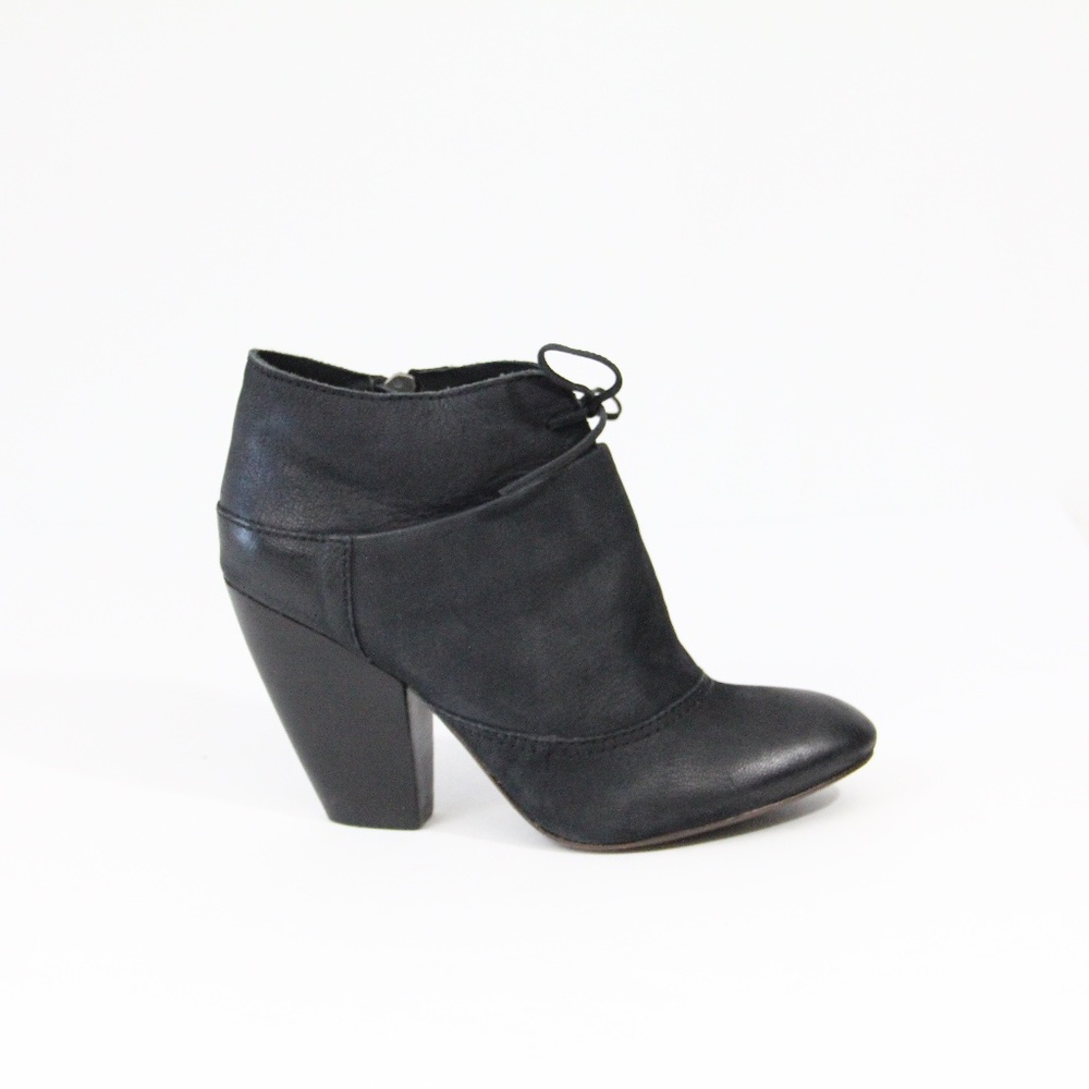 MIA Black Ankle Boots 6.5 Women Leather Bootie Block Heel Style zipper